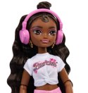 Lalka Barbie Dream Besties Brooklyn na wrotkach