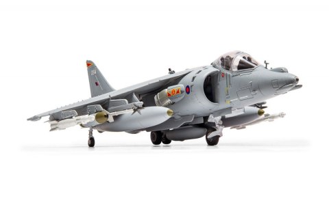 Model plastikowy zestaw prezentowy BAE Harrier GR.9A 1/72 Model plastikowy zestaw prezentowy BAE Harrier GR.9A 1/72