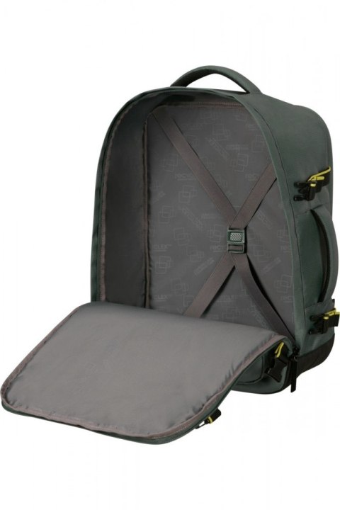 Plecak z kieszenią na laptopa 15.6 cali Take2Cabin M Ryanair dark forest