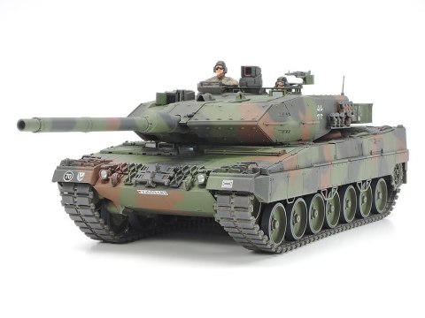 Leopard 2 A6 Main Battle Tank Leopard 2 A6 Main Battle Tank