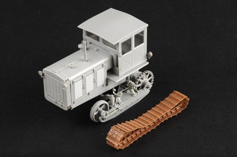 Model plastikowy ChTZ S-65 rosyjski ciągnik Model plastikowy ChTZ S-65 rosyjski ciągnik