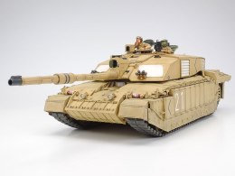 Model plastikowy Challenger II