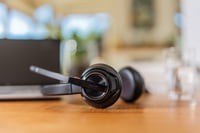 Zestaw słuchawkowy Savi 8220 UC z certyfikatem Microsoft Teams DECT 1880-1900 MHz USB-A (8D3F5AA) Zestaw słuchawkowy Savi 8220 UC z certyfikatem Microsoft Teams DECT 1880-1900 MHz USB-A (8D3F5AA)