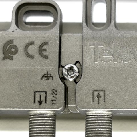 Rozgałęźnik antenowy rtv 4-drożny F4D 519604 Televes Rozgałęźnik antenowy rtv 4-drożny F4D 519604 Televes