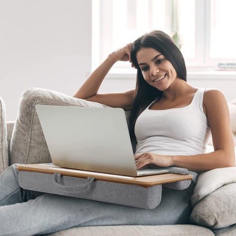 Podstawka pod laptop na kolana miękka wyściółka, wysuwana półka na mysz 410x335mm Podstawka pod laptop na kolana miękka wyściółka, wysuwana półka na mysz 410x335mm