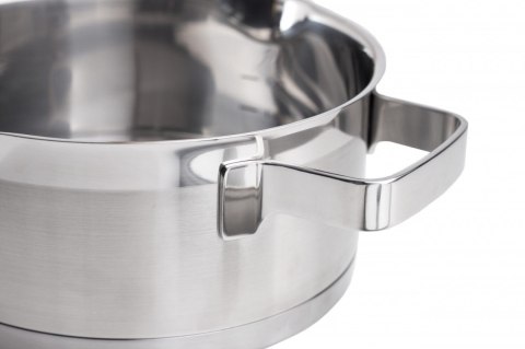 Garnek z pokrywką 26 cm Mistral 4,5 L BR-7351 Garnek z pokrywką 26 cm Mistral 4,5 L BR-7351