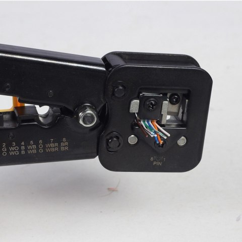 Zaciskacz RJ45/RJ12/RJ1 1/ Pass-Through Zaciskacz RJ45/RJ12/RJ1 1/ Pass-Through