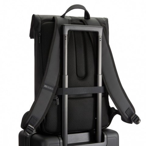 PLECAK URBAN FLAP-TOP BLACK PLECAK URBAN FLAP-TOP BLACK