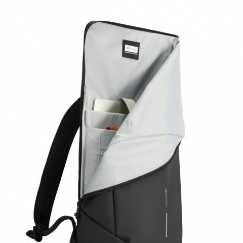 PLECAK URBAN FLAP-TOP BLACK PLECAK URBAN FLAP-TOP BLACK