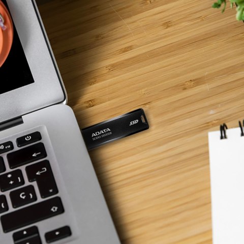Dysk zewnętrzny SSD Adata SC610 500GB USB3.2A czarny Dysk zewnętrzny SSD Adata SC610 500GB USB3.2A czarny