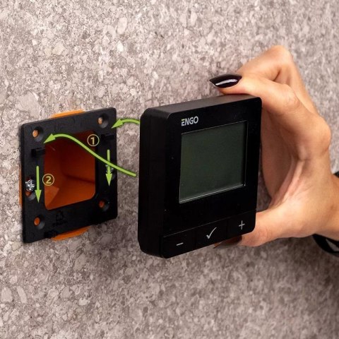 ENGO Controls E25-230B - Regulator temperatury, 230V, czarny, Internetowy, natynkowy ZigBee/868MHz ENGO Controls E25-230B - Regulator temperatury, 230V, czarny, Internetowy, natynkowy ZigBee/868MHz