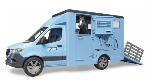 Samochód Mercedes Benz Sprinter do przewozu koni z figurką konia Samochód Mercedes Benz Sprinter do przewozu koni z figurką konia