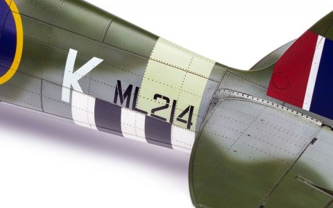 Model plastikowy Supermarine Spitfire Mk.IXc 1/24 Model plastikowy Supermarine Spitfire Mk.IXc 1/24