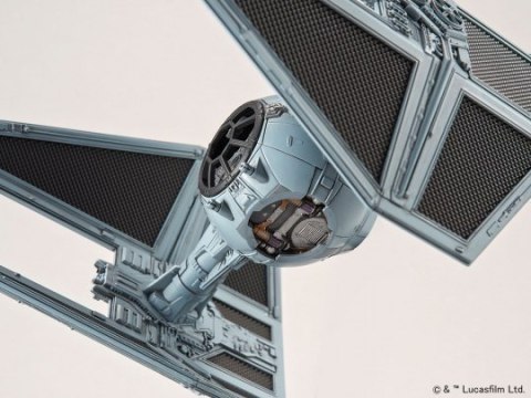 Model plastikowy Star Wars Bandai Tie Interceptor 1/72 Model plastikowy Star Wars Bandai Tie Interceptor 1/72