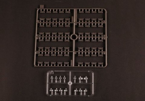 Model plastikowy JagdPanzer III/IV Long E 1/35 Model plastikowy JagdPanzer III/IV Long E 1/35