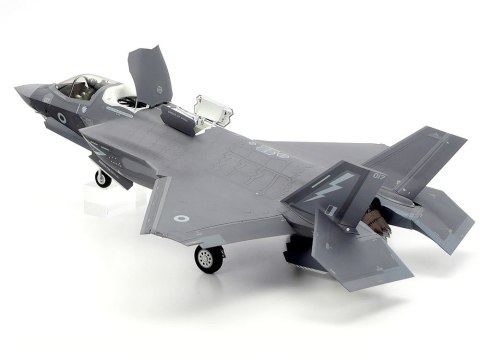 Model plastikowy Lockheed Martin F-35B Lightning II 1/48 Model plastikowy Lockheed Martin F-35B Lightning II 1/48