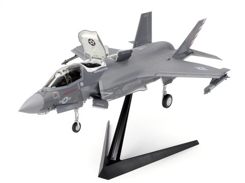 Model plastikowy Lockheed Martin F-35B Lightning II 1/48 Model plastikowy Lockheed Martin F-35B Lightning II 1/48