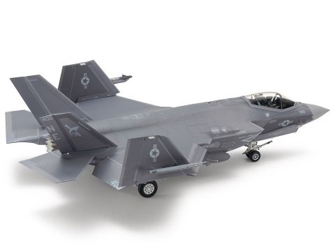 Model plastikowy Lockheed Martin F-35 Lightning II 1/48 Model plastikowy Lockheed Martin F-35 Lightning II 1/48
