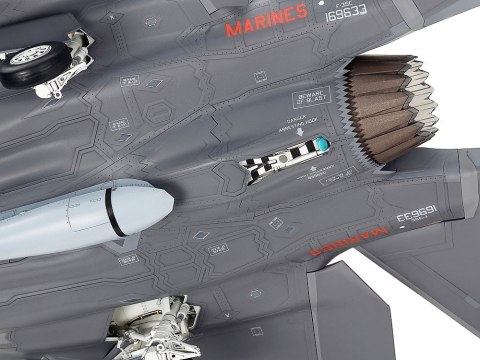 Model plastikowy Lockheed Martin F-35 Lightning II 1/48 Model plastikowy Lockheed Martin F-35 Lightning II 1/48