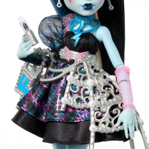 Lalka Monster High Straszysłodkie urodziny Frankie Stein Lalka Monster High Straszysłodkie urodziny Frankie Stein