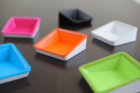 Nest stojak uniwersalny tablet smartfon różowy Nest stojak uniwersalny tablet smartfon różowy