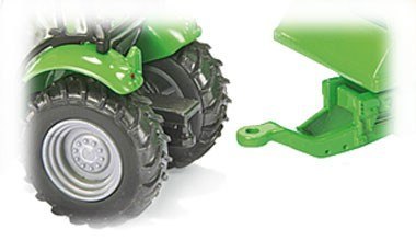 Traktor z naczepą, przyczepą i cysterną Traktor z naczepą, przyczepą i cysterną