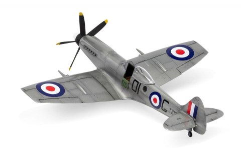 Model plastikowy Supermarine Spitfire XIV Model plastikowy Supermarine Spitfire XIV