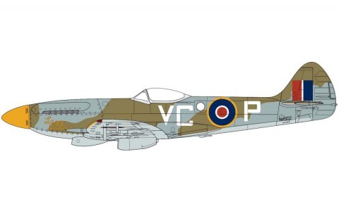 Model plastikowy Supermarine Spitfire XIV Model plastikowy Supermarine Spitfire XIV