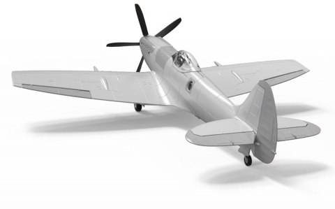 Model plastikowy Supermarine Spitfire XIV Model plastikowy Supermarine Spitfire XIV
