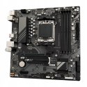 GIGABYTE Płyta główna A620M GAMING X AM5 4DDR5 HDMI/DP M.2 mATX