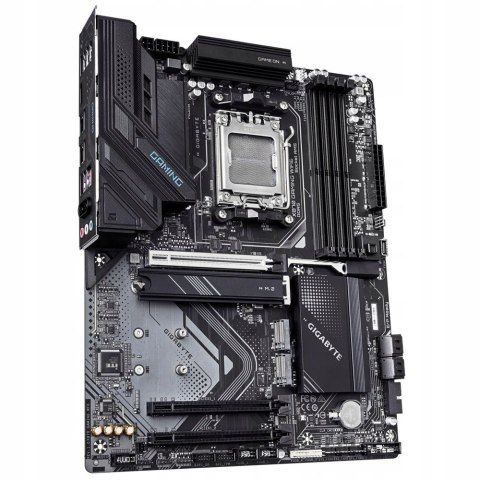 GIGABYTE Płyta główna X870 GAMING WIFI6 AM5 4DDR5 HDMI/USB-C ATX GIGABYTE Płyta główna X870 GAMING WIFI6 AM5 4DDR5 HDMI/USB-C ATX