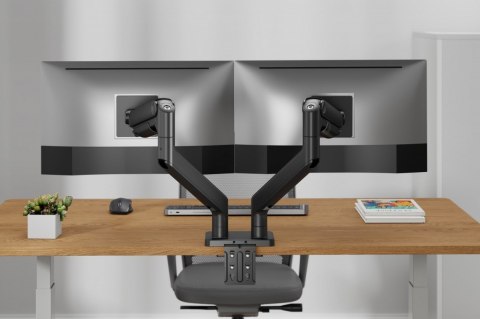 Uchwyt biurkowy podwójny z zaciskiem i sprężyną mechaniczną 2x LCD max. 45" 2x 20kg, VESA: 75x75, 100x100 Uchwyt biurkowy podwójny z zaciskiem i sprężyną mechaniczną 2x LCD max. 45" 2x 20kg, VESA: 75x75, 100x100